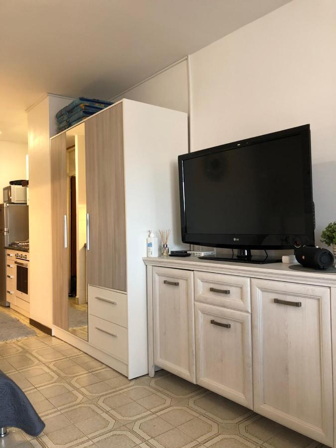 Studio Apartma Franca 乌马格 外观 照片